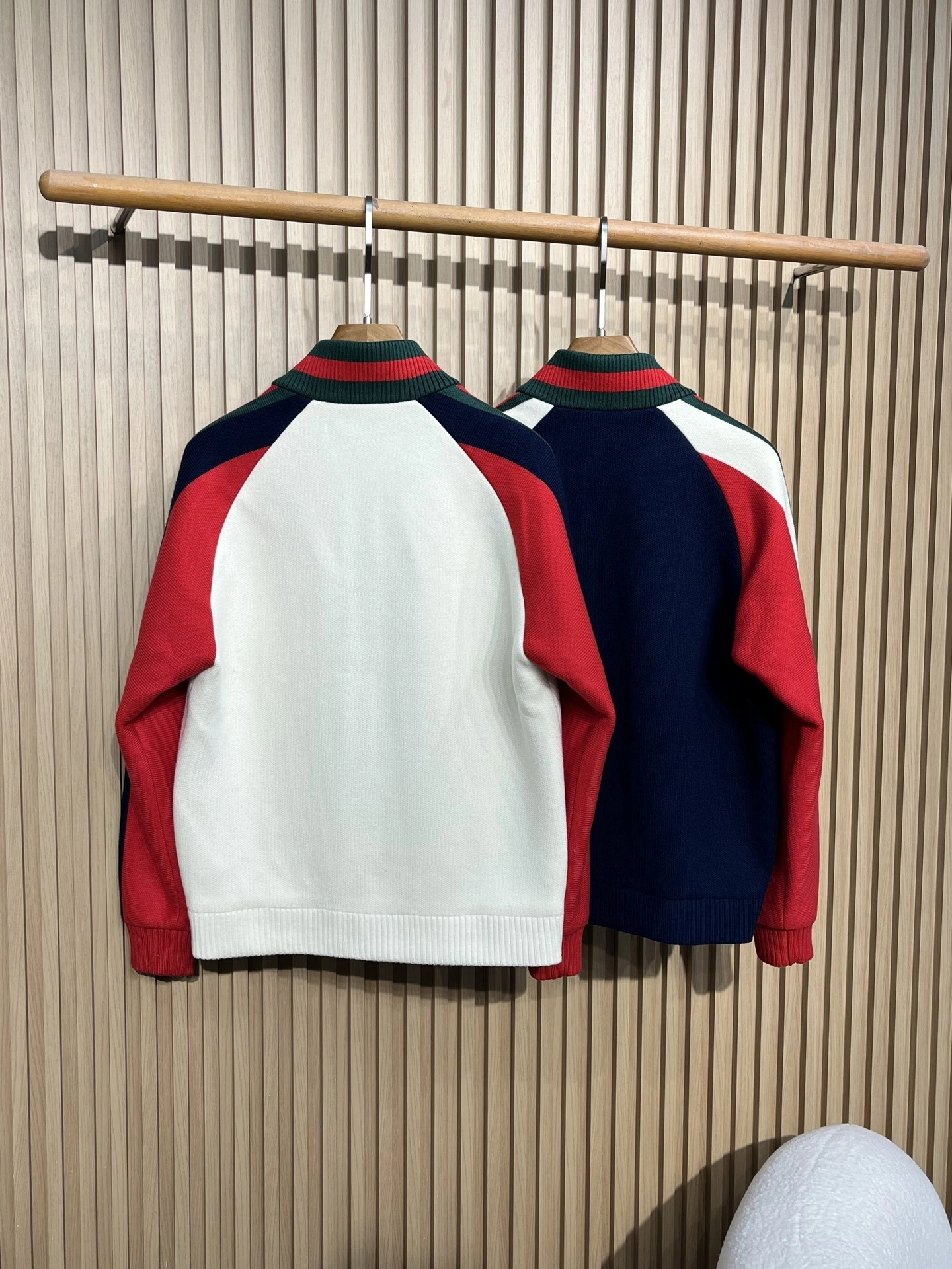 wg.luxury-- 6u33i embroidery 2colour item: E-F443J1631-2H